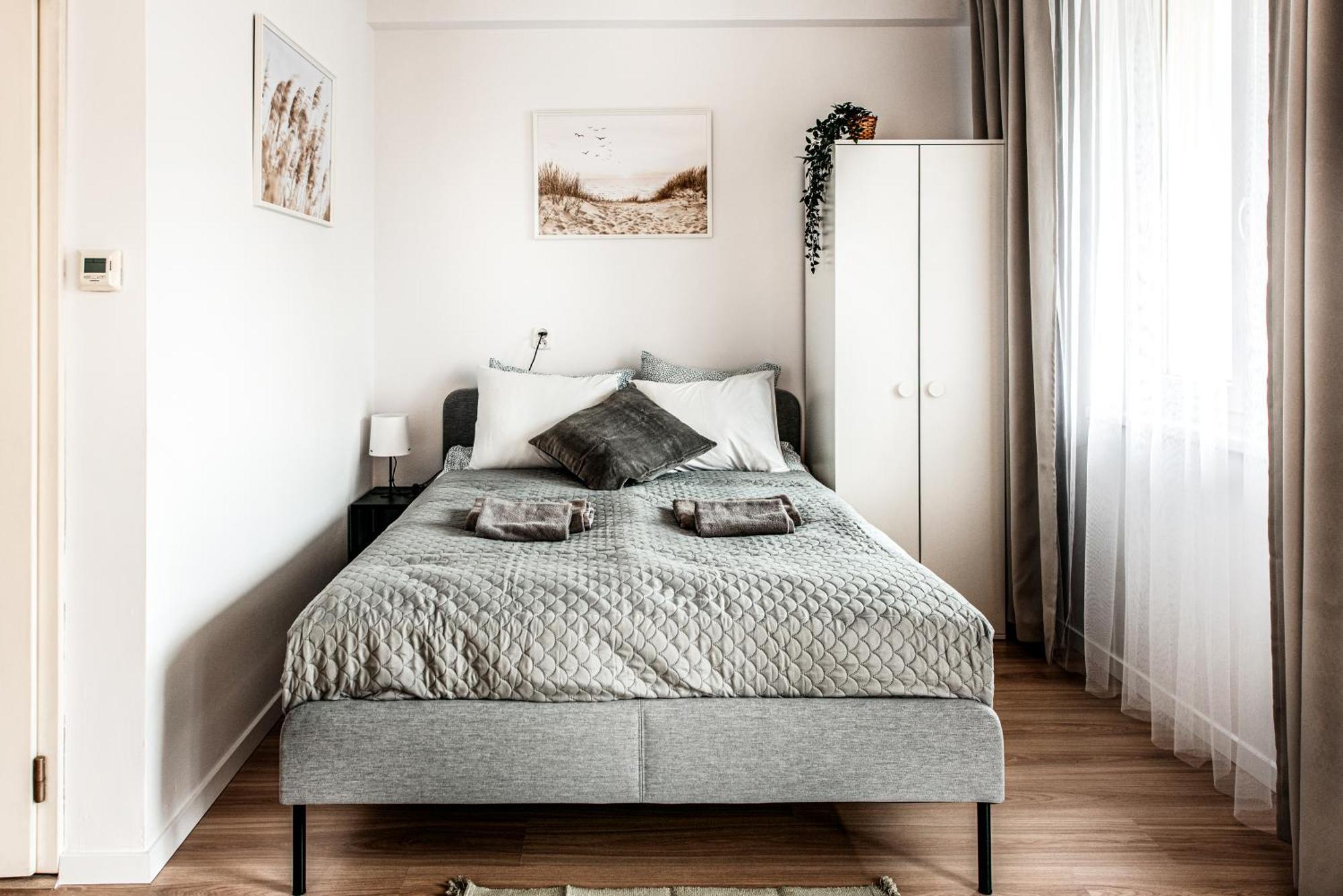 Fully-Furnished Apartment With Air Conditioning For Families, Cracow Old Town Krakow Exterior photo