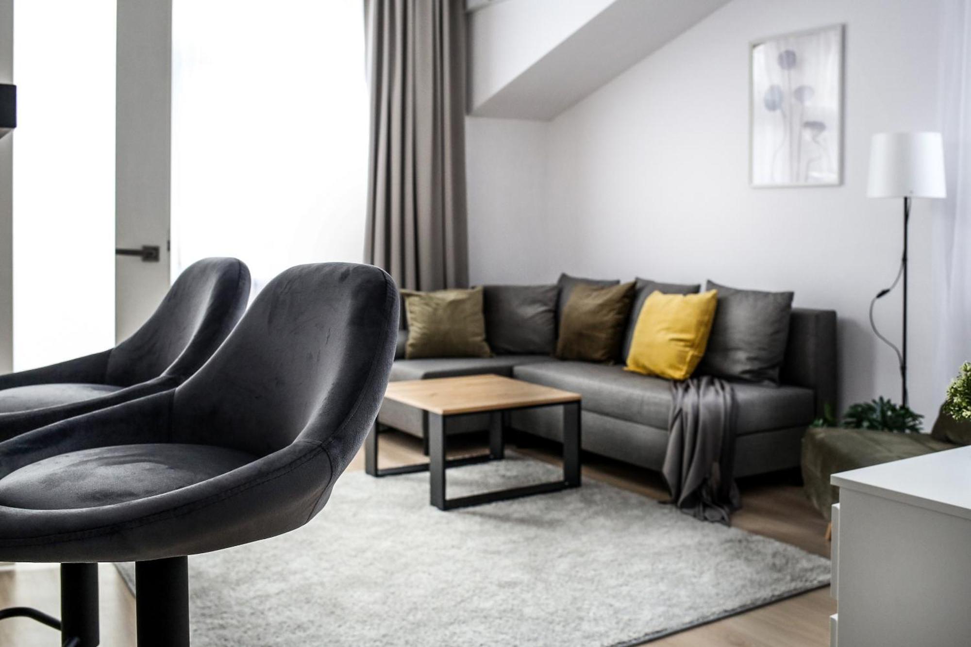 Fully-Furnished Apartment With Air Conditioning For Families, Cracow Old Town Krakow Exterior photo